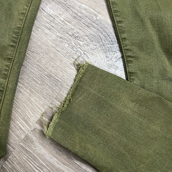 MOTHER High Waisted Looker Ankle Fray The First Move Pants- 27 - Picture 2 of 14